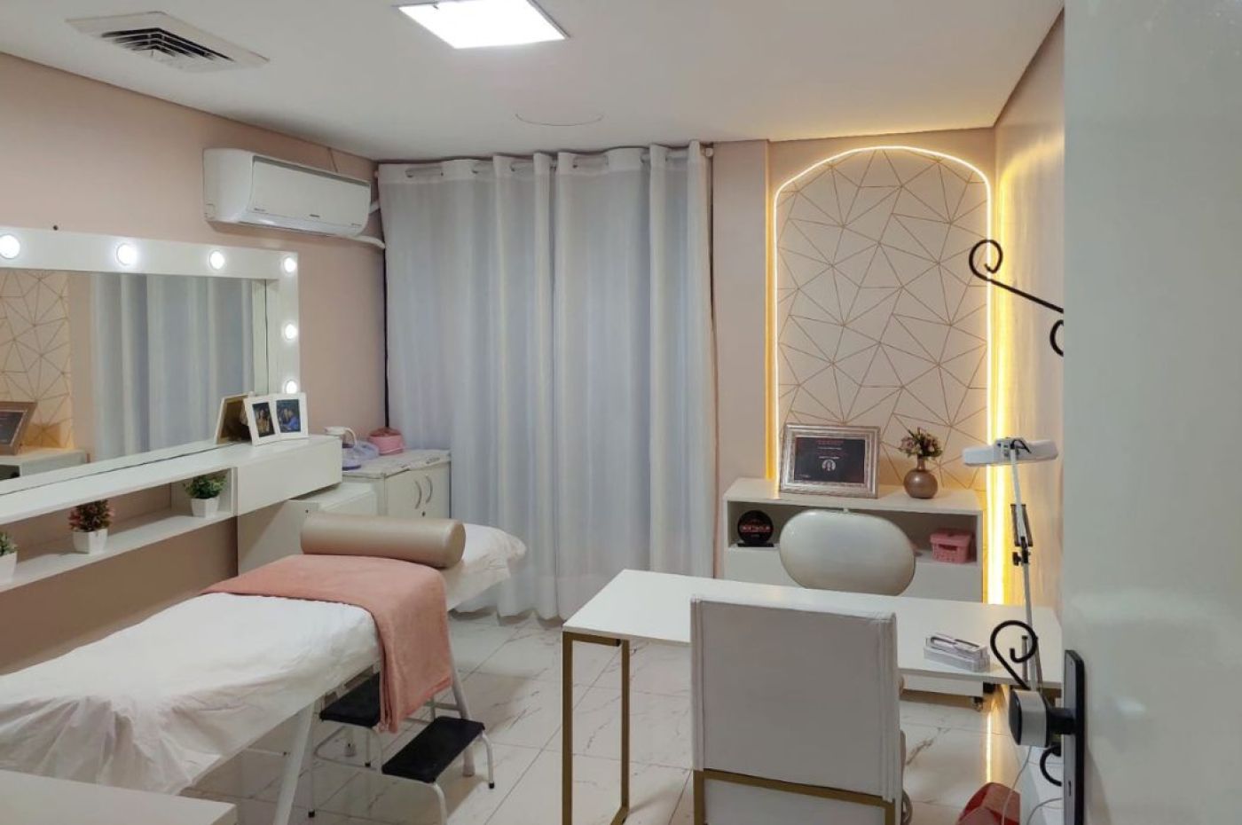 Guia Completo de Palavras-Chave Locais para Serviços de Beleza