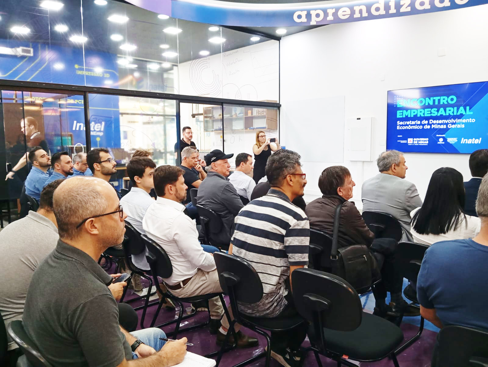 Construindo Autoridade Digital: Backlinks Essenciais para Empresas do Vale da Eletrônica